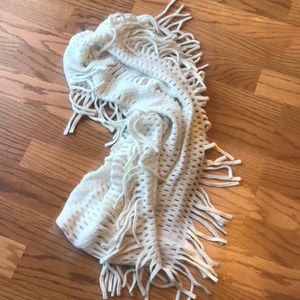 Fringe Infinity scarf